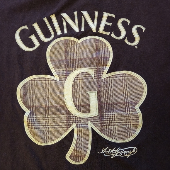 Guinness Draught Logo T Shirt Brown Short Sleeve Plaid Clover Beer Size XL - Picture 2 of 9